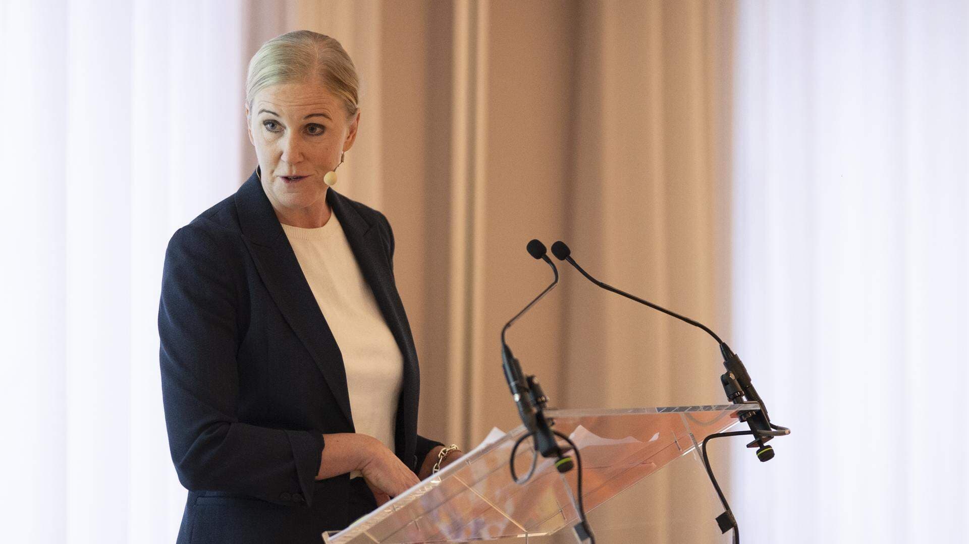 Anna Stellinger, chef för internationella och EU-frågor.