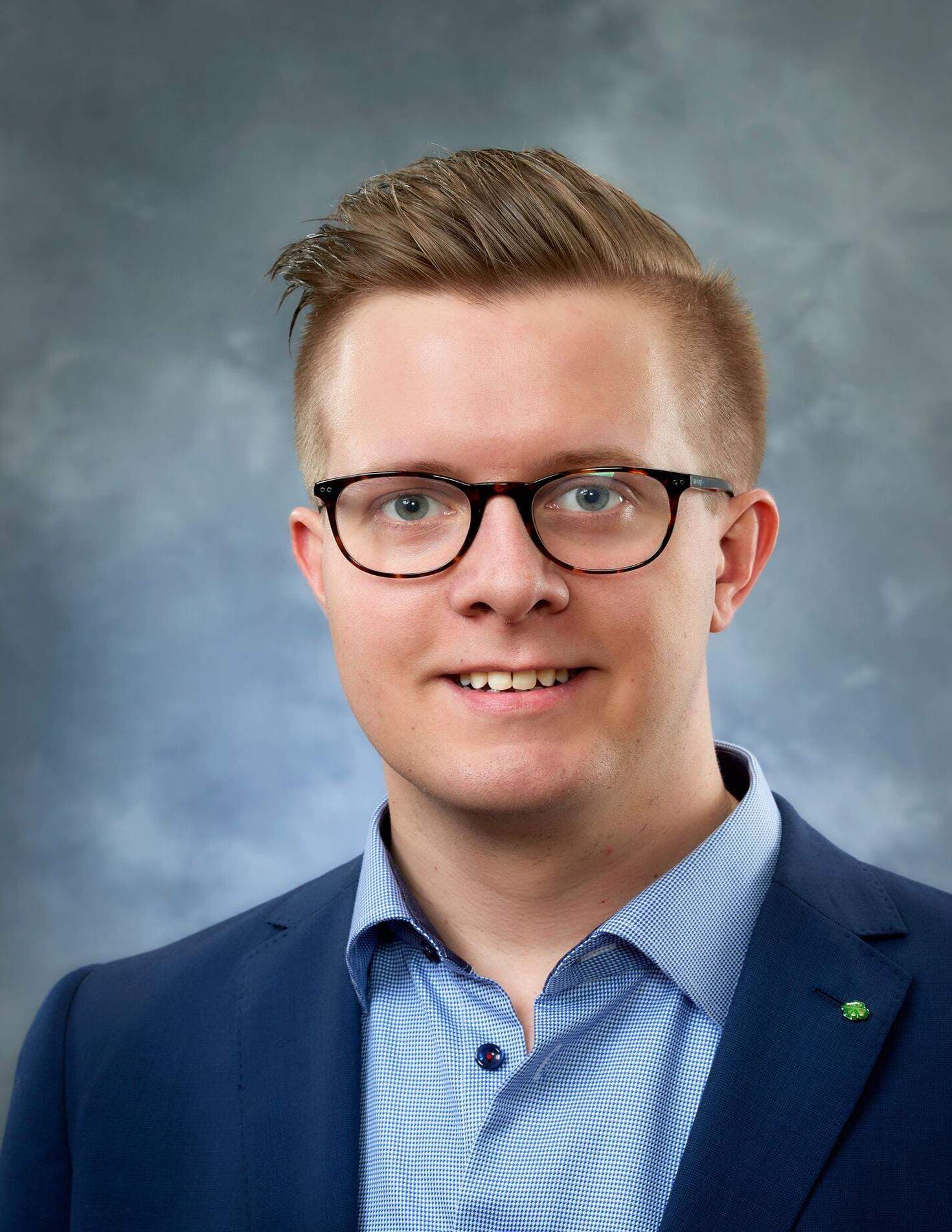 Niklas Larsson är vice ordförande i Osbys kommunstyrelse.