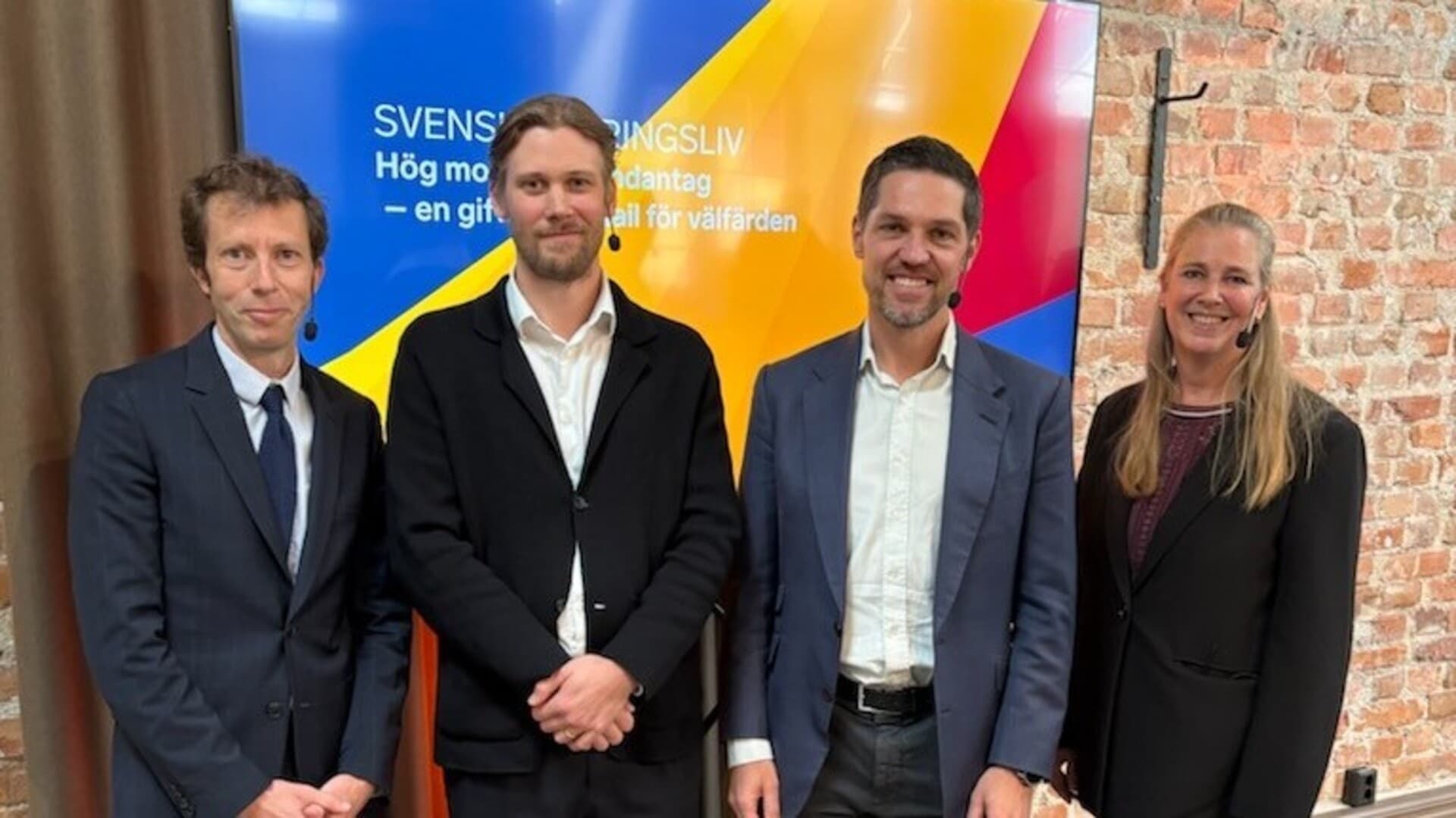 Bradford Rohmer, utredare på Syntesia Policy & Economics, Oscar Brissle, nationalekonom, Jens Eriksson, vd för Aleris Sverige, och Anna Sandberg Nilsson, momsexpert.