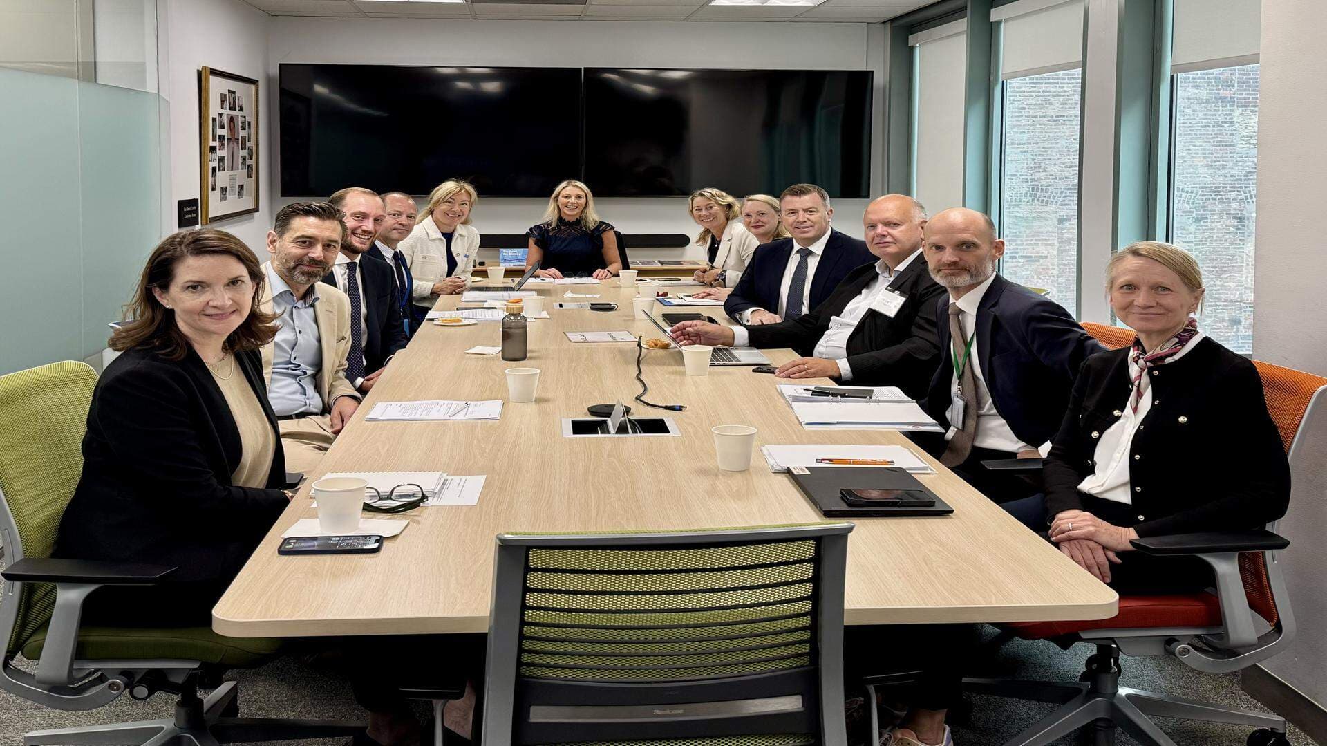 Heather Johnson: Hållbarhetschef, Ericsson
Andreas Follér: Hållbarhetschef, Traton Group
Christofer Laurell: Vice VD för strategiska initiativ, ClimateView
Thomas Beloe: Chef, UNDP
centrum för hållbar finansiering
Pernilla Baralt: Generalsekreterare, UNICEF Sverige
Marie Trogstam: Avdelningschef för hållbarhet och infrastruktur, Svenskt Näringsliv
Christina Friborg: Hållbarhetschef, SSAB
Anna Åkesson: Koncernmiljöchef, Skanska AB
Andreas Berthou: Global chef för HVDC, Hitachi Energy
Pär Larshans: Hållbarhetschef, Ragn-Sells Group
Tobias Axerup: Chef för avdelningen för multilaterala utvecklingsbanker, hållbarhet och klimat, Utrikesdepartementet
Christine von Sydow: Policyexpert för social hållbarhet, Svenskt Näringsliv