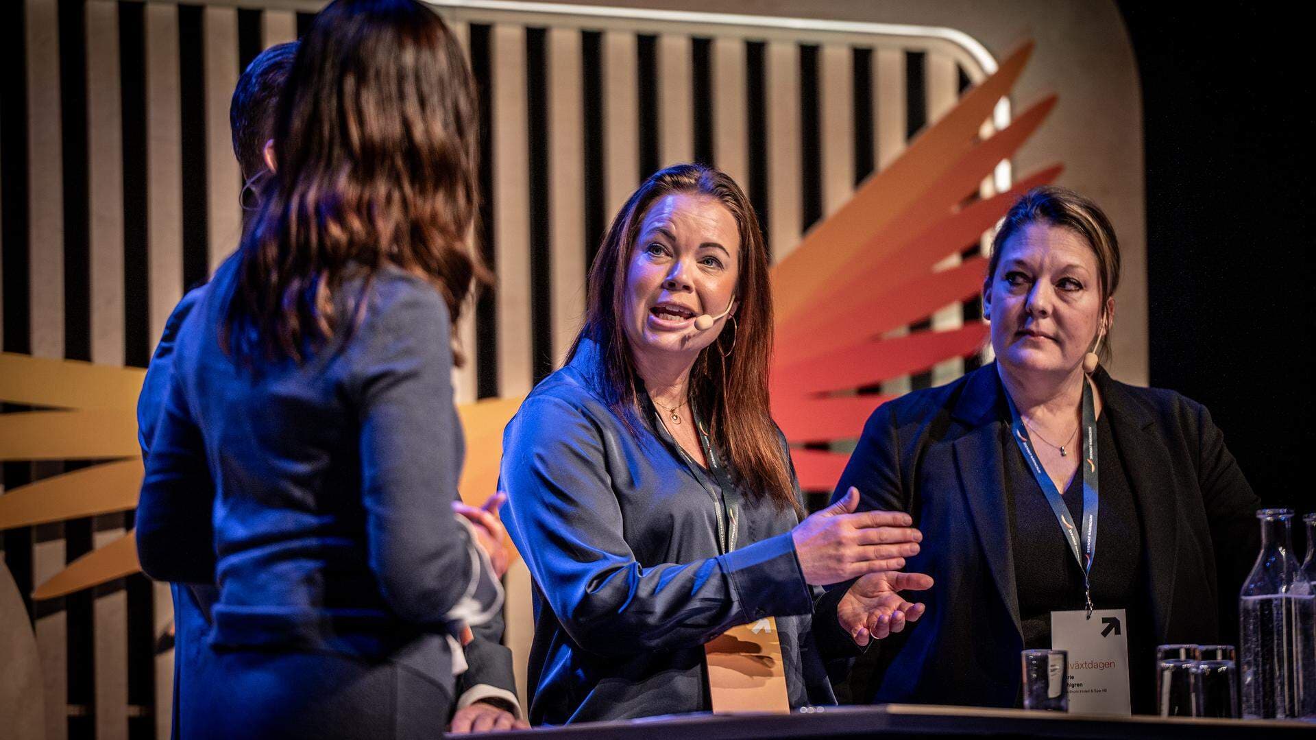 Åsa Sterling, vd för Würth, berättar om kaoset när en rondell i anslutning till företagets butik stängdes av helt utan förvarning. Loka Brunns vd Marie Dahlgren (t.h) vittnar om hur plötsligt nedstängd trafik stängt ute medarbetare från jobbet. ”Tillgänglighet är en grundförutsättning för tillväxt, investeringar och jobb”, säger hon.