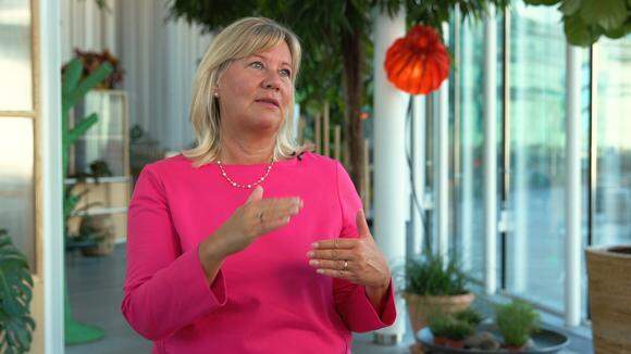 Anna-Karin Samuelson