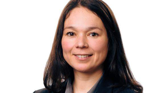 Carola Ekblad, digital policy, och Carolina Brånby, jurist och policyansvarig.