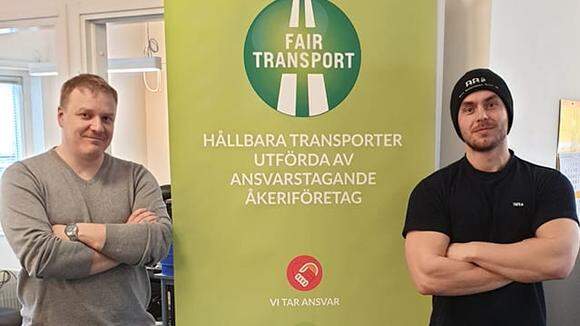 Martin Tunemar och Adrian Sörberg på Arne Anderssons Åkeri AB