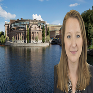 Caroline Högström: ”Vi måste snabbt komma ur den ekonomiska krisen”